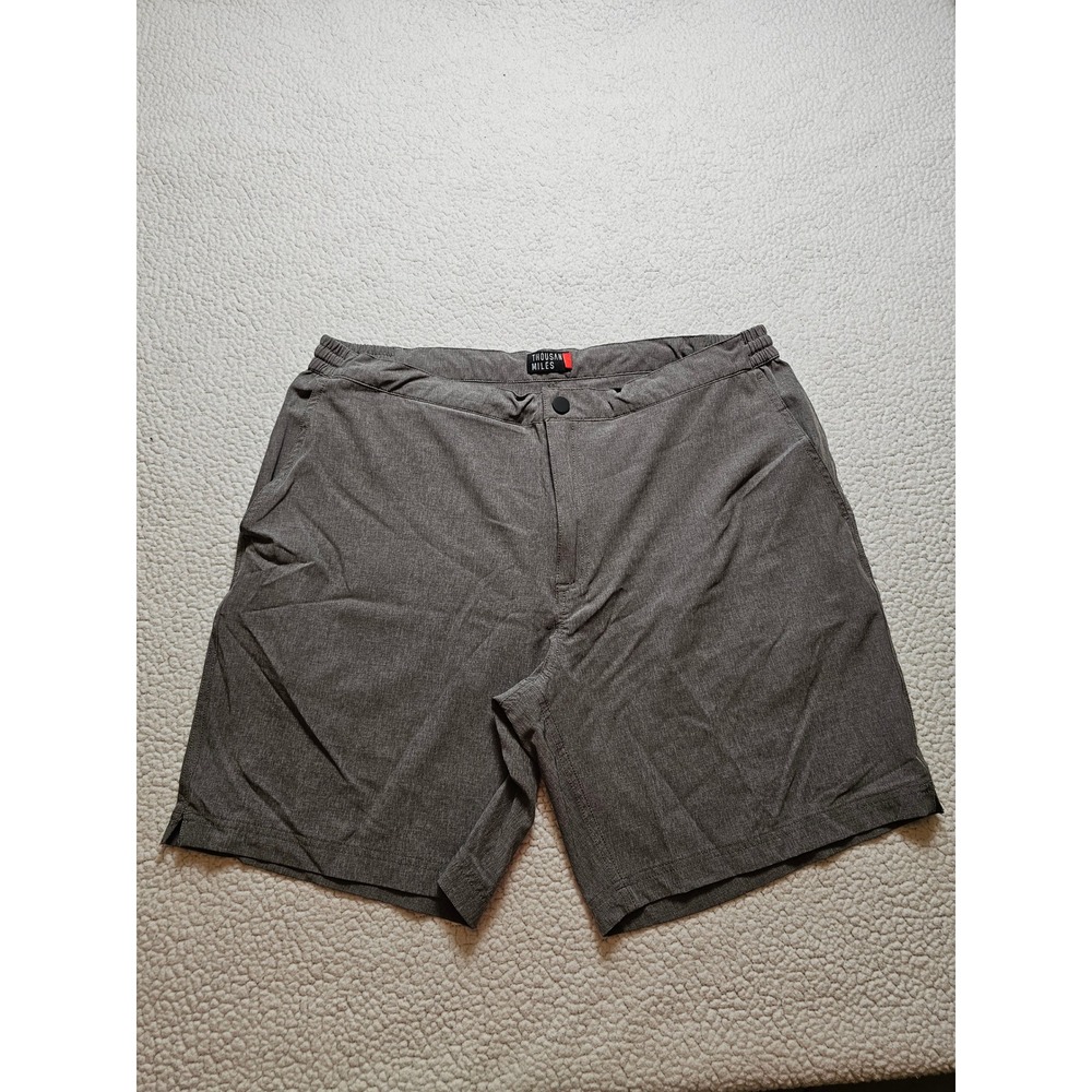 Thousand Miles Mens XL Charcoal Gray Performance Active Travel Shorts 7 Inseam